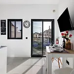 Mi Casa Es Su Casa Nº3